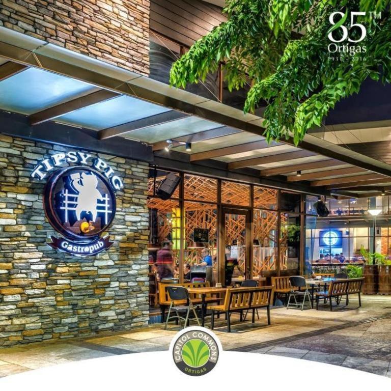 Urban Hostel Pasig City Ngoại thất bức ảnh