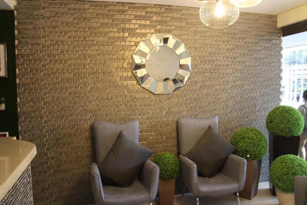 Urban Hostel Pasig City Ngoại thất bức ảnh