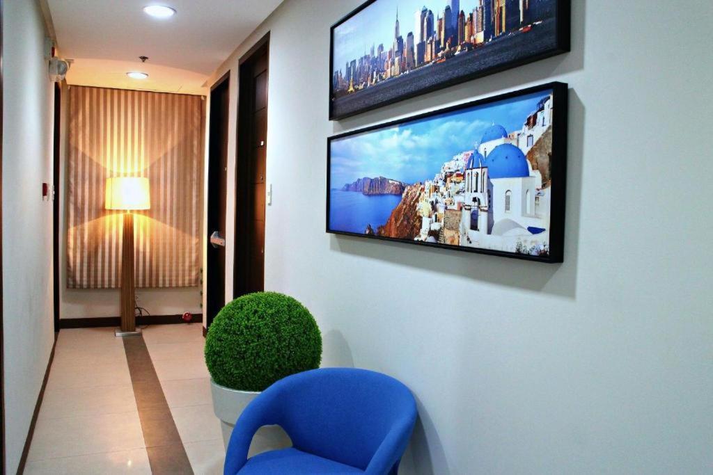 Urban Hostel Pasig City Ngoại thất bức ảnh