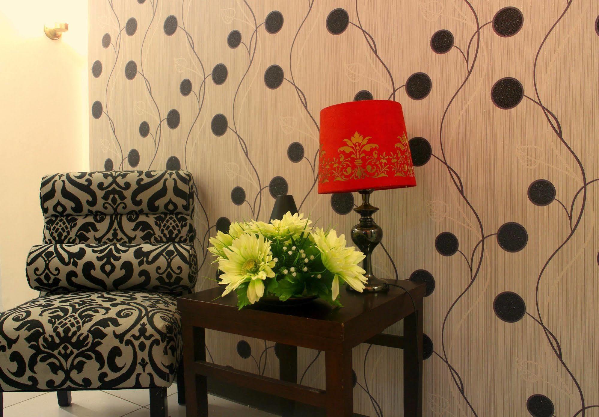 Urban Hostel Pasig City Ngoại thất bức ảnh