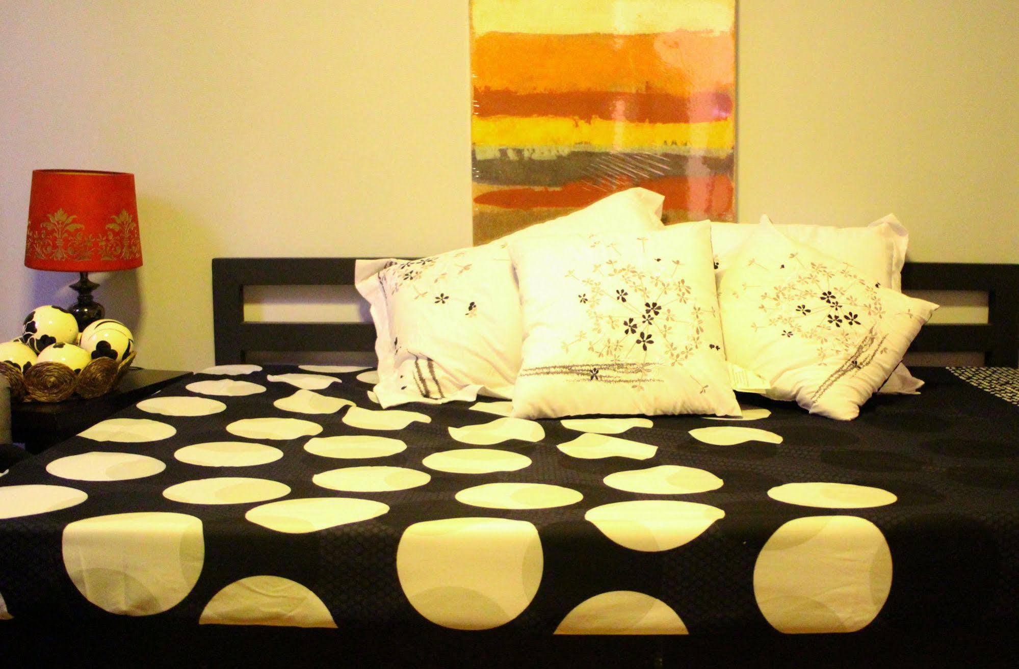Urban Hostel Pasig City Ngoại thất bức ảnh